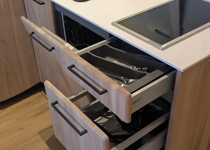 Lägenhet Centre Self Check-in & Ac *